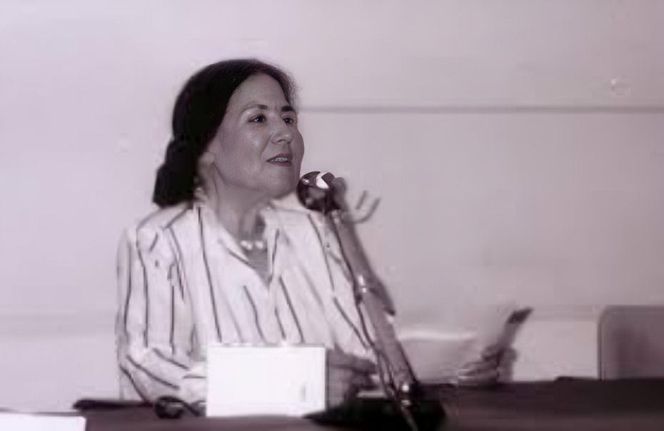 Harmoni Sastra dan Resiliensi: Kisah Penyair Perempuan Palestina yang Tak Terungkap