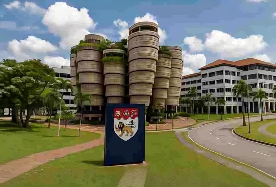 Theodore Kwan, kuliah di NTU, IQ 154