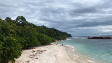 Pantai Pasir Putih Pangandaran