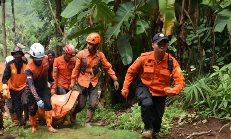 operasi pencarian longsor