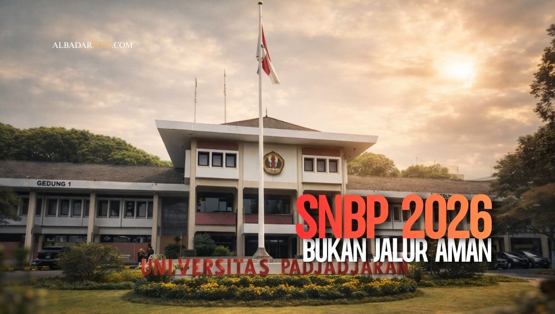 Siswa SMA berdiskusi dengan orang tua menyiapkan strategi pendaftaran SNBP 2026 di rumah