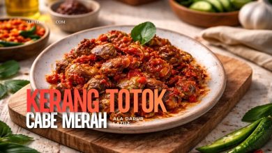 Kerang Totok Cabe Merah pedas gurih dengan bumbu merah dan daun aromatik