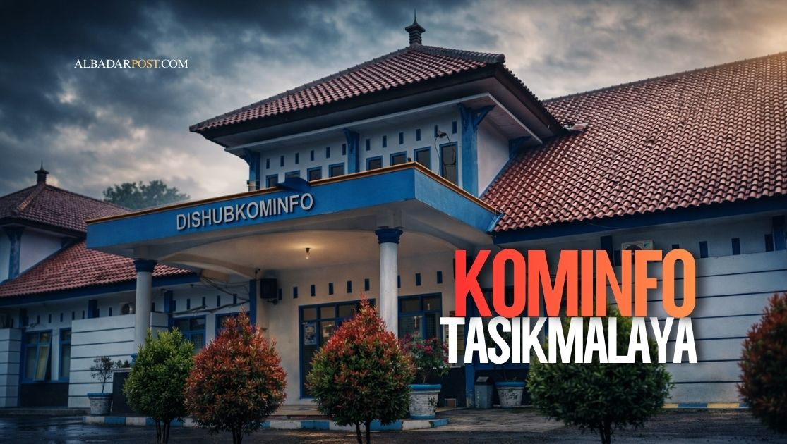 Struktur birokrasi daerah dengan Kominfo belum mandiri yang masih berada di bawah dinas lain dalam tata kelola digital.