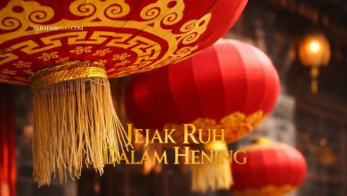 Ilustrasi kaligrafi Lakum Dinukum Waliyadin dengan latar cahaya senja yang melambangkan toleransi dan keteguhan iman.