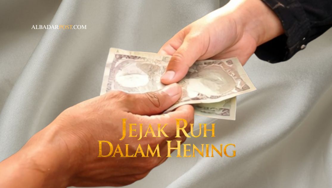 Ilustrasi seseorang berbuat kebaikan secara diam-diam tanpa diketahui orang lain, menggambarkan konsep Amal Lupa Diri.