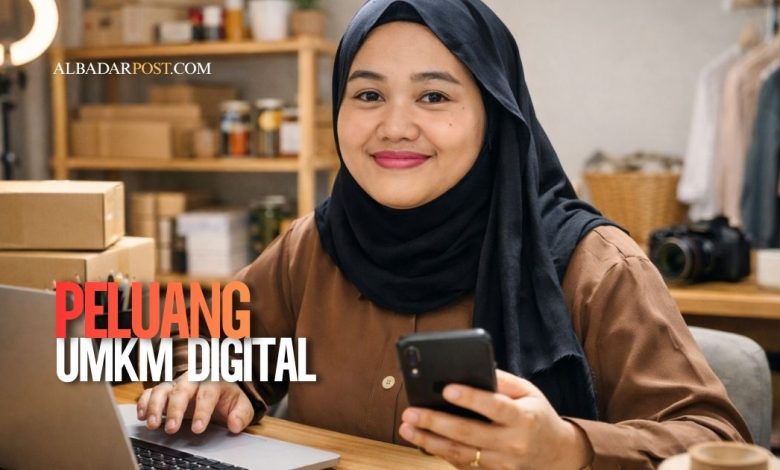 Pelaku UMKM Indonesia menjalankan bisnis online dari rumah menggunakan laptop dan smartphone dengan suasana kerja produktif.