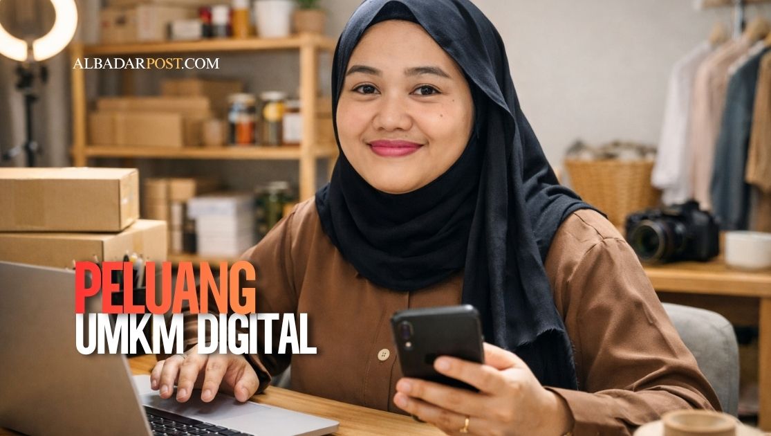 Pelaku UMKM Indonesia menjalankan bisnis online dari rumah menggunakan laptop dan smartphone dengan suasana kerja produktif.