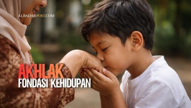 hadis penyempurna akhlak