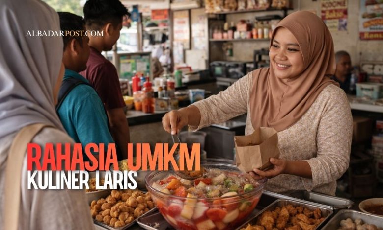 Pedagang UMKM kuliner menjual makanan populer dengan antrean pembeli di warung sederhana