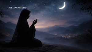ilustrasi Rabi'ah al-Adawiyah bermunajat dalam kesunyian malam dengan nuansa spiritual dan cahaya lembut