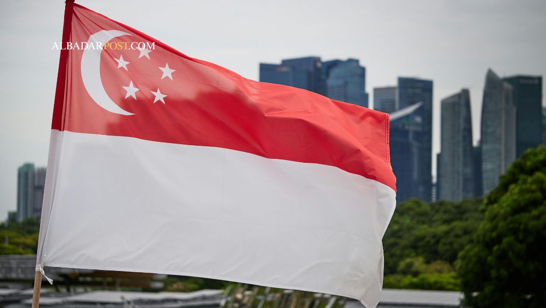 Pekerja migran konstruksi di Singapura bersiap mengikuti aturan baru perekrutan tenaga kerja asing mulai 2027.