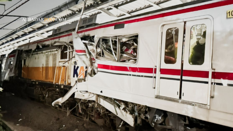 tabrakan kereta Bekasi Timur 2026