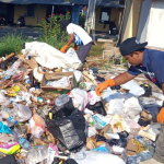 Tumpukan sampah di Kota Tasikmalaya saat sukwan mogok kerja dan DPRD mendesak solusi cepat dari pemerintah.