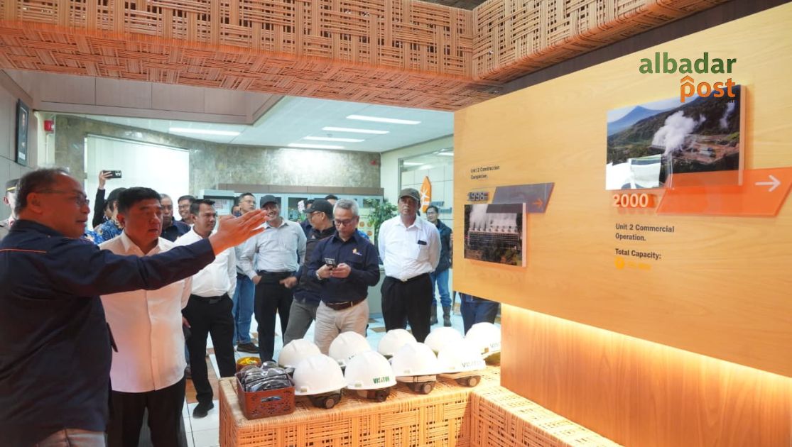 Kunjungan Bupati Garut ke PLTP Star Energy Darajat di Pasirwangi untuk melihat pengembangan energi panas bumi.