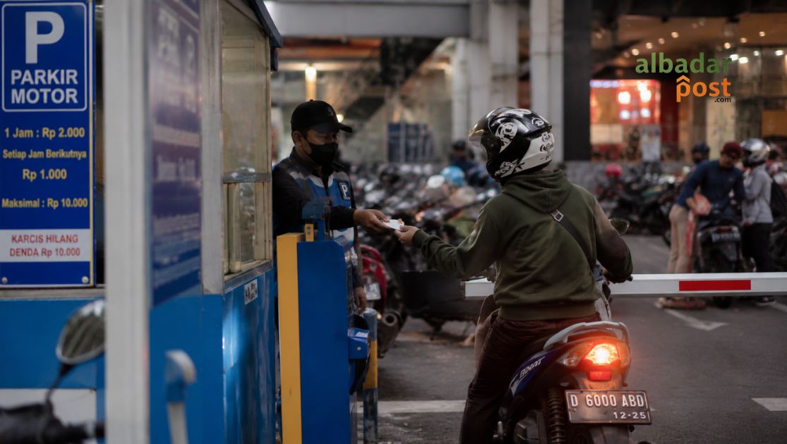 Hukum Parkir