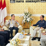 Kapolres Banjar AKBP Didi Dewantoro menerima kunjungan Kepala BPS Kota Banjar di ruang tamu Polres Banjar