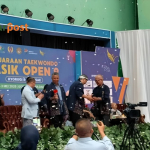 Ribuan atlet Taekwondo bertanding di Tasik Open 9 di GOR Sukapura Kota Tasikmalaya dengan tribun penuh penonton