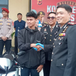 Motor Kembali