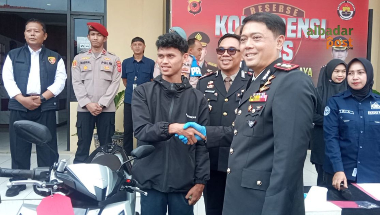 Motor Kembali