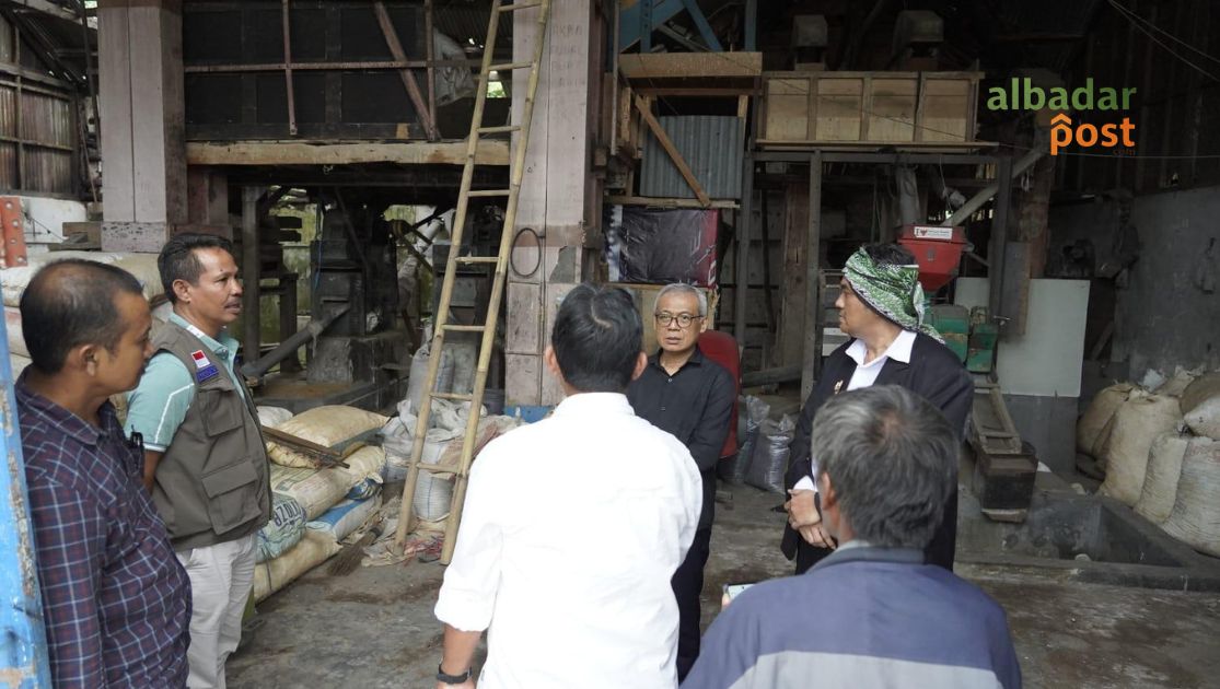 Tugu Koperasi Tasikmalaya di Jalan Mohammad Hatta yang diusulkan menjadi kawasan cagar budaya dan pusat peringatan Hari Koperasi Nasional.