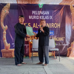 Pelepasan MTs Al-Muniroh