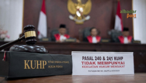 Pasal 240 KUHP