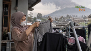 jemur pakaian saat hujan abu