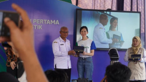 Bata Plastik Garut